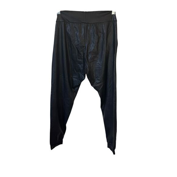 COMMANDO Faux Leather Joggers Size Medium Revolve Luxe Minimalist Quiet Luxury - Picture 6 of 9
